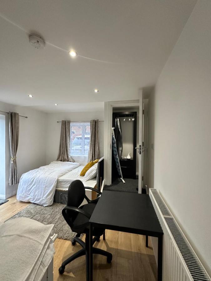 Keedonwood Road Bromley, Rooms With Free Wifi المظهر الخارجي الصورة