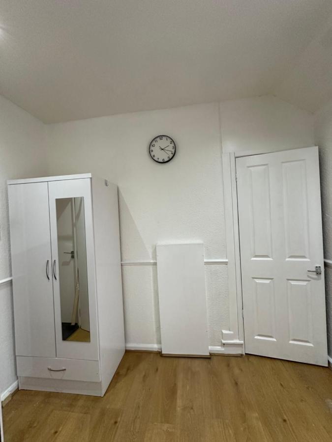 Keedonwood Road Bromley, Rooms With Free Wifi المظهر الخارجي الصورة