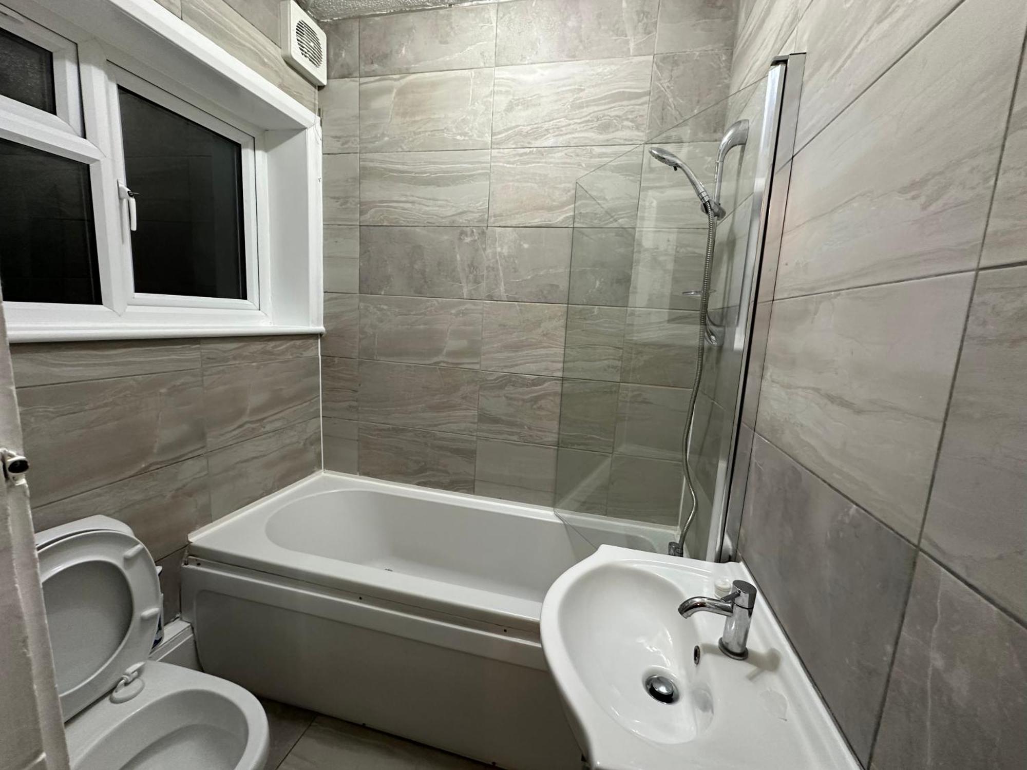Keedonwood Road Bromley, Rooms With Free Wifi المظهر الخارجي الصورة